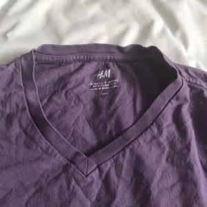 Purple h&m v neck tee